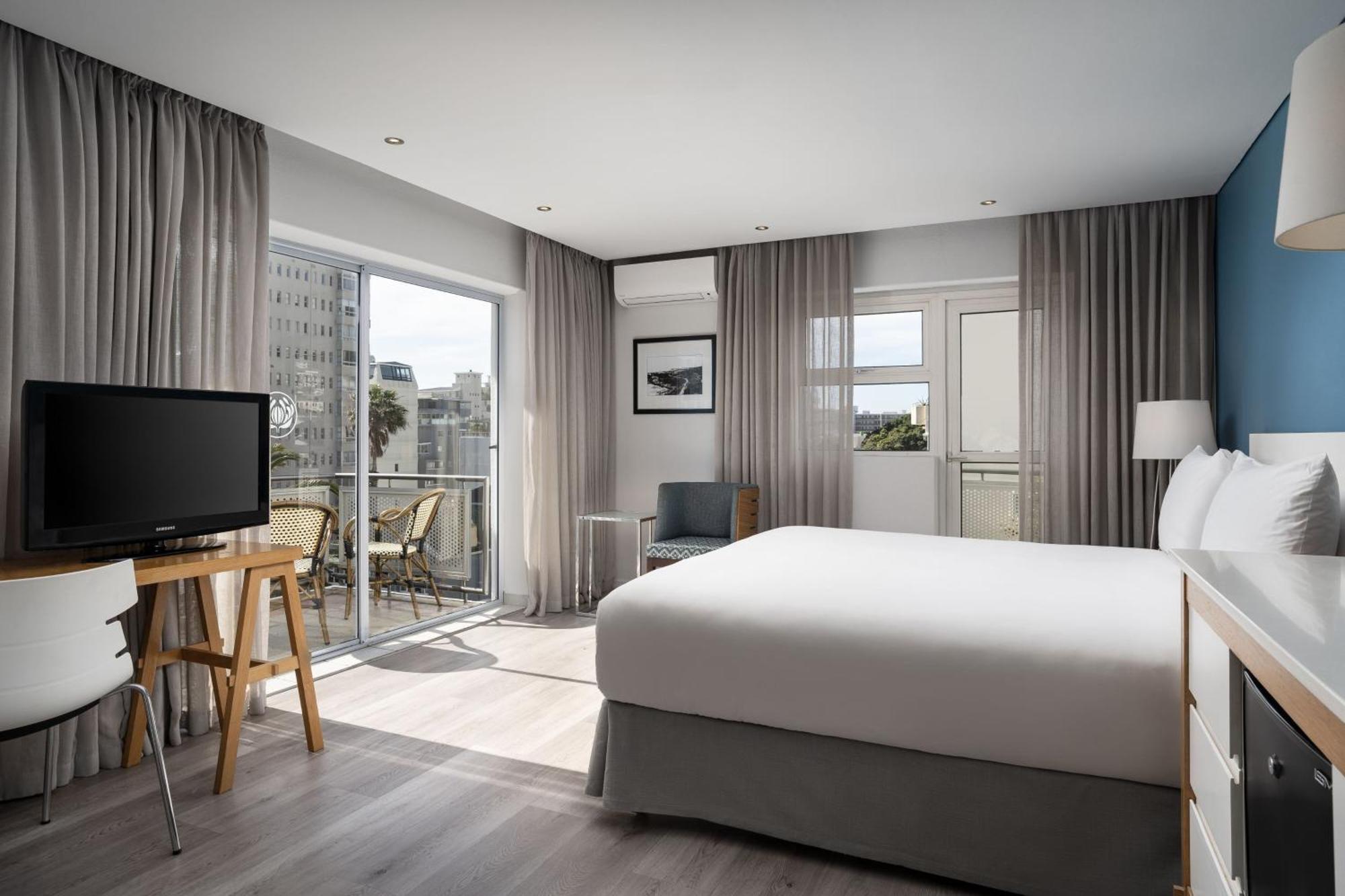 Protea Hotel By Marriott Cape Town Sea Point Екстериор снимка