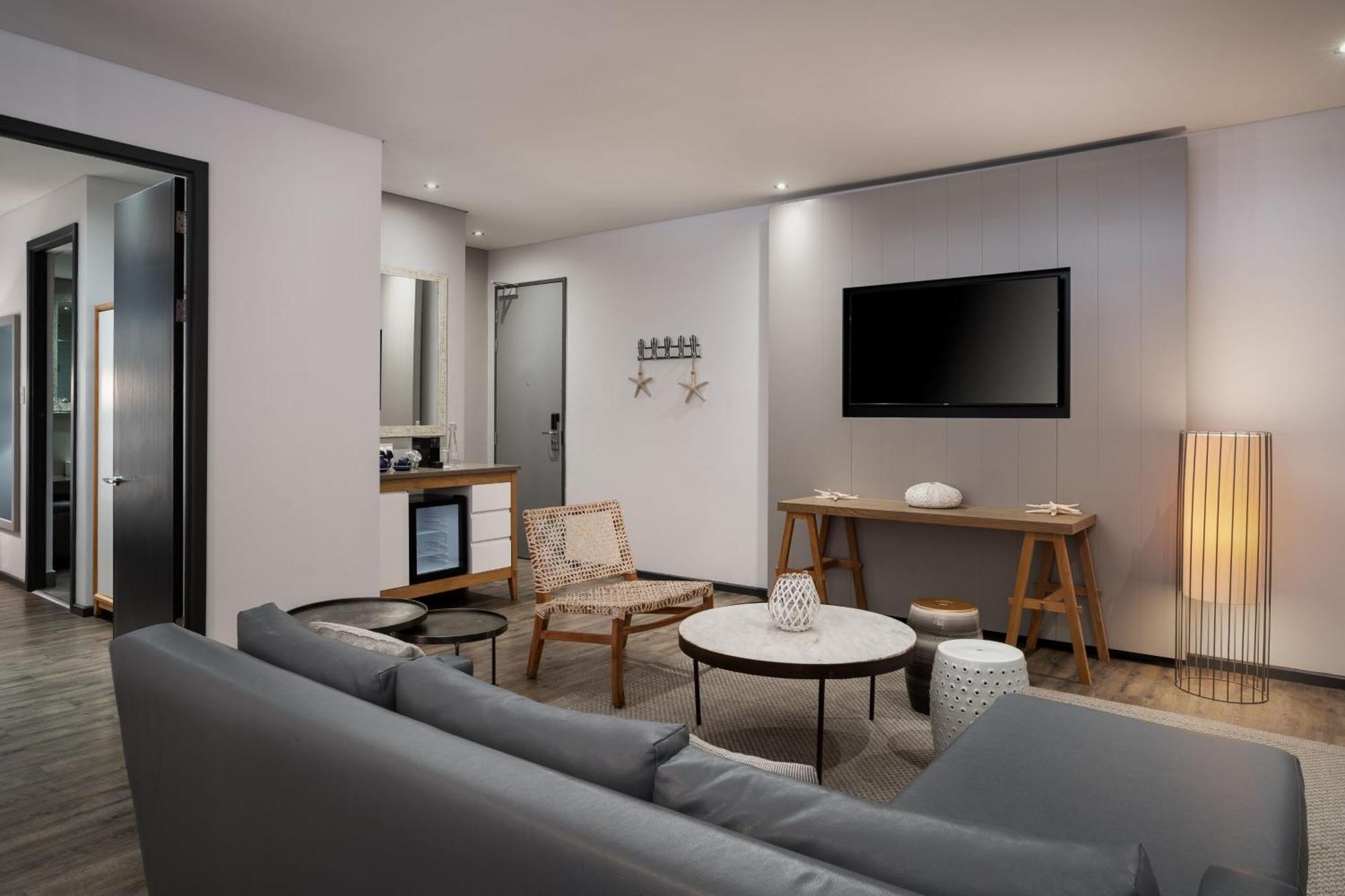 Protea Hotel By Marriott Cape Town Sea Point Екстериор снимка