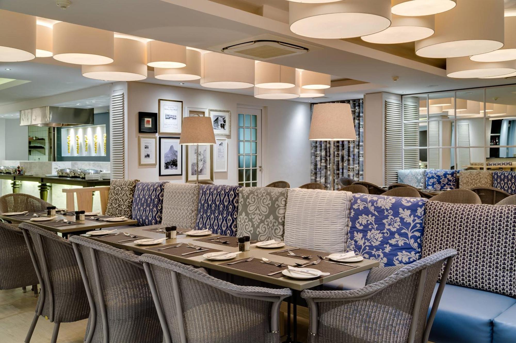 Protea Hotel By Marriott Cape Town Sea Point Екстериор снимка