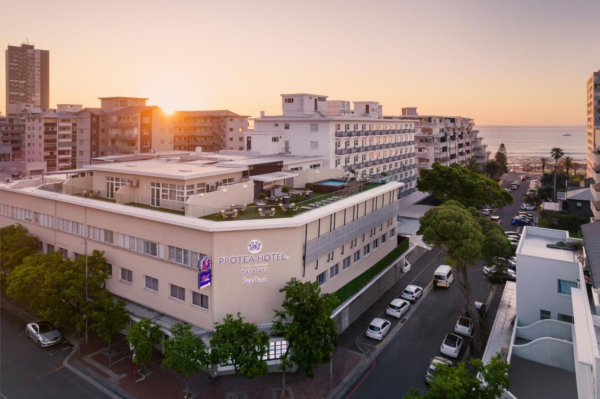 Protea Hotel By Marriott Cape Town Sea Point Екстериор снимка