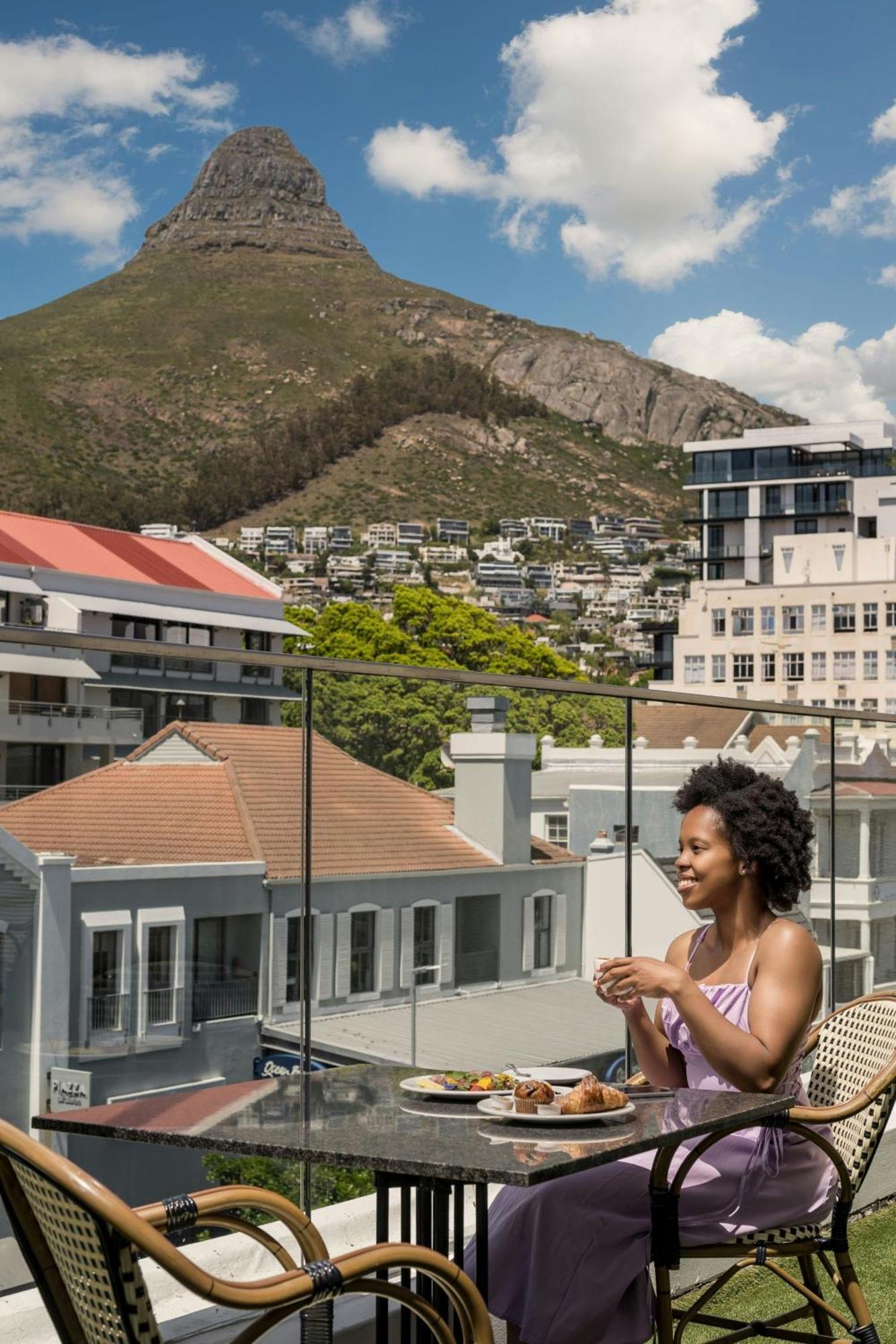 Protea Hotel By Marriott Cape Town Sea Point Екстериор снимка