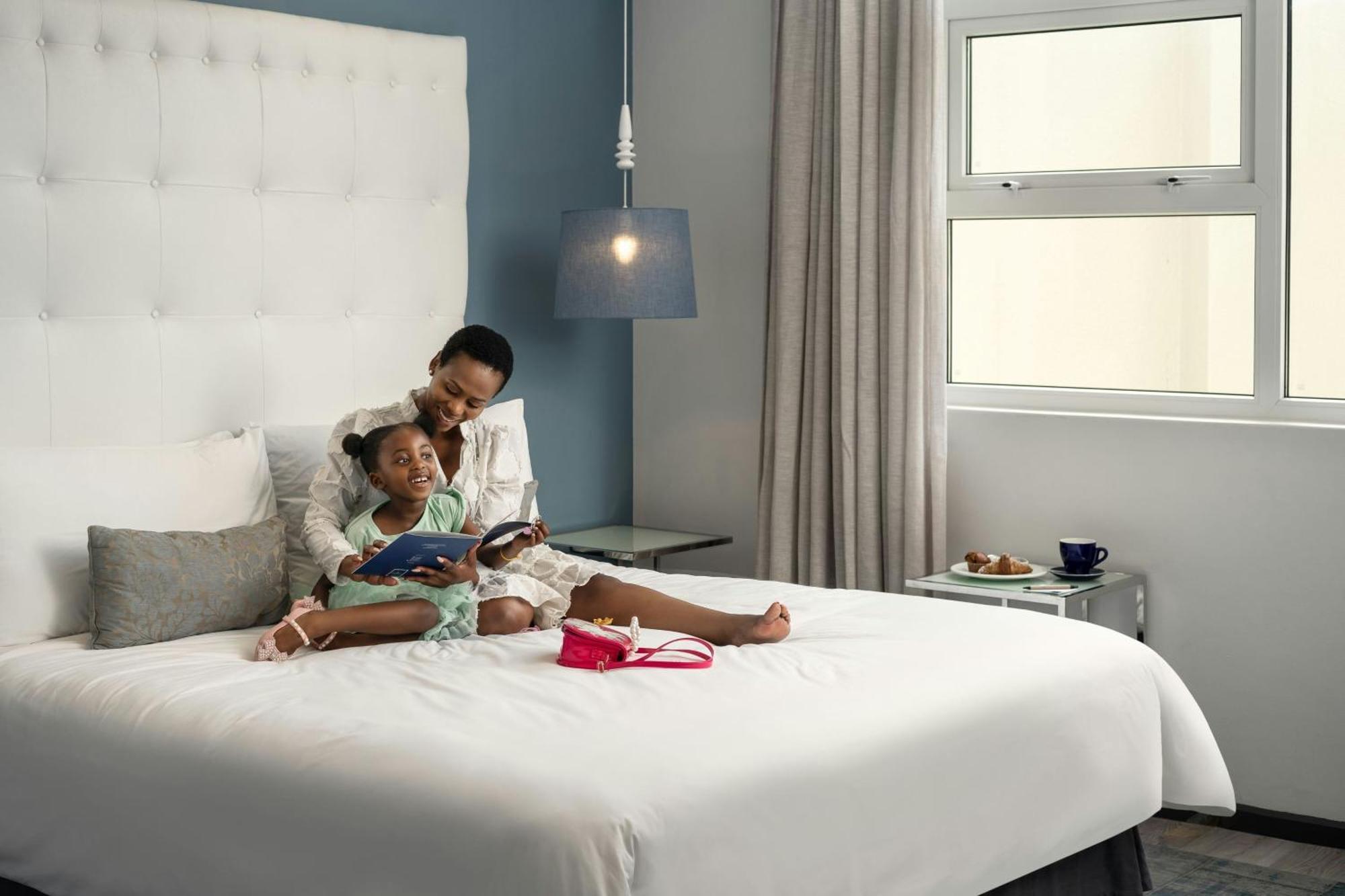 Protea Hotel By Marriott Cape Town Sea Point Екстериор снимка